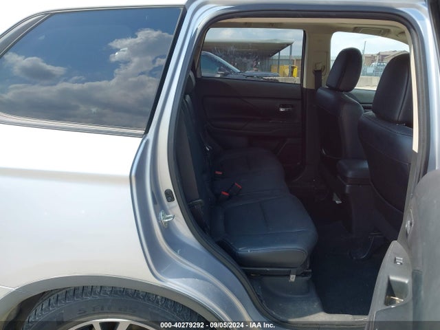 2016 MITSUBISHI OUTLANDER JA4AD3A38GZ035887 Photo 7
