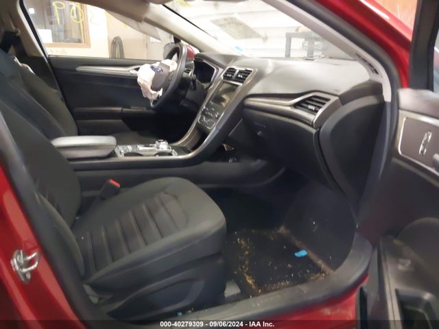 Ford FUSION SE 2020 3FA6P0HD1LR232887 Image 5