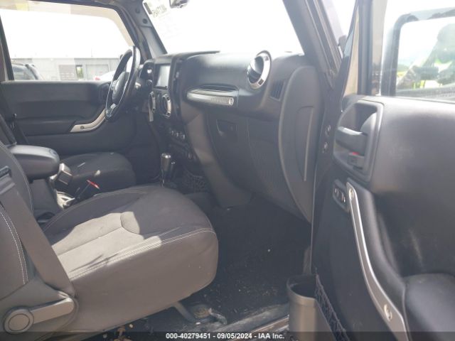 1C4HJWFG9GL225825 Jeep Wrangler Unlimited Rubicon