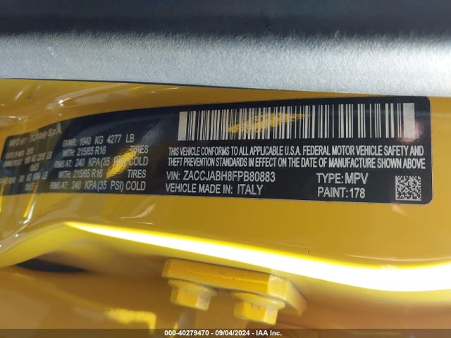 ZACCJABH8FPB80883 Jeep Renegade Latitude