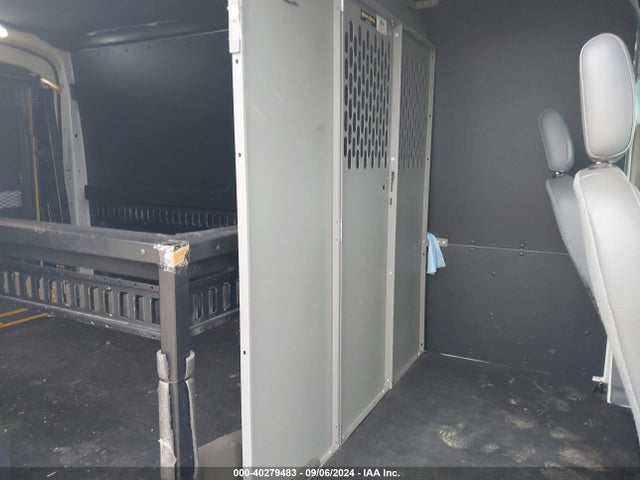 Ford Transit-250 2019 1FTYR2CM8KKB15147 Image 8