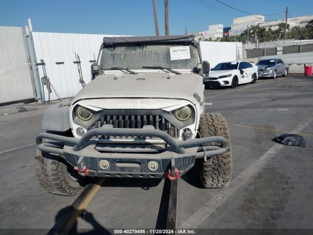 1C4BJWDG3JL838894 Jeep Wrangler Jk Unlimited Sport S 4x4
