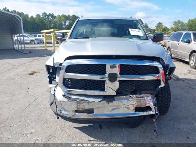 1C6RR7GG5HS583679 RAM 1500 Slt Quad Cab 4x4 6'4 Box