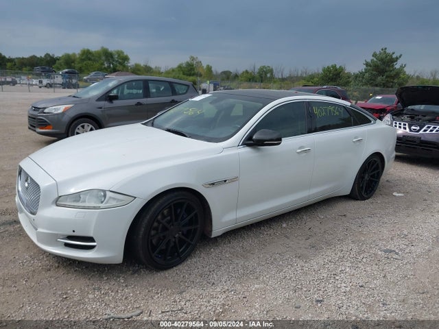2012 JAGUAR XJ SAJWA2GB8CLV23488 Photo 1