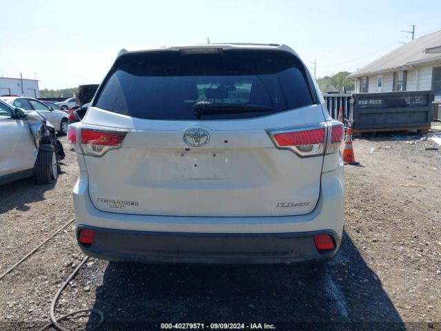 5TDJKRFHXFS173000 Toyota Highlander Xle V6