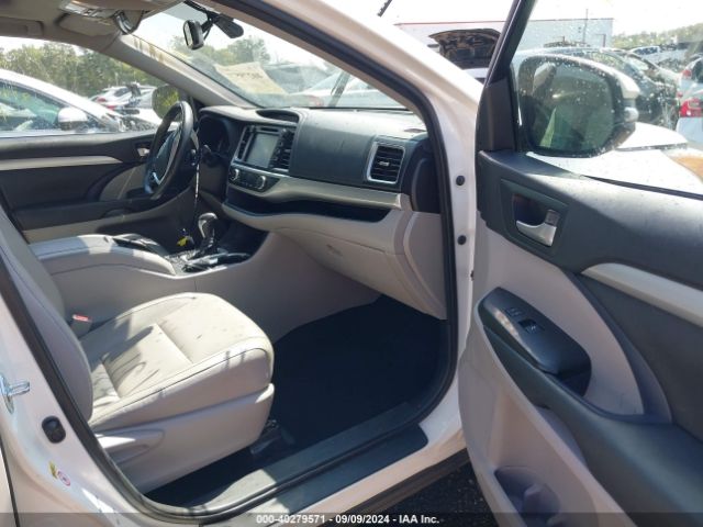 5TDJKRFHXFS173000 Toyota Highlander Xle V6