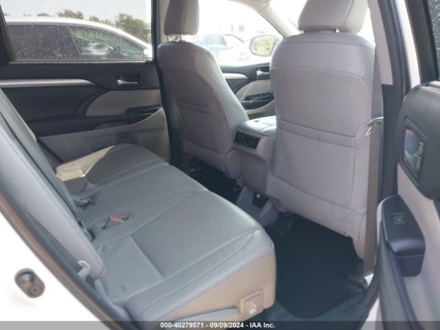 5TDJKRFHXFS173000 Toyota Highlander Xle V6