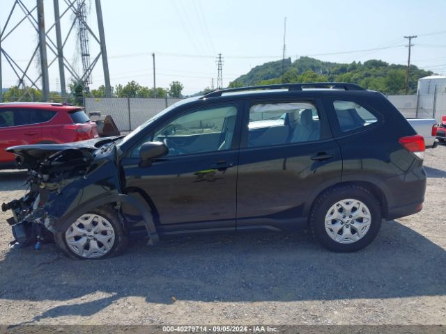 JF2SKACC9KH486716 Subaru Forester
