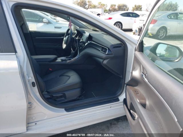 2022 TOYOTA CAMRY 4T1G11AK5NU054116 Photo 4