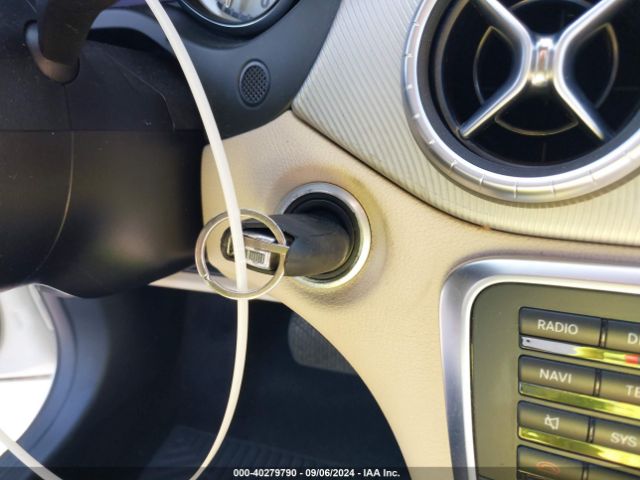 WDDSJ4EB0EN113518 Mercedes-Benz CLA 250