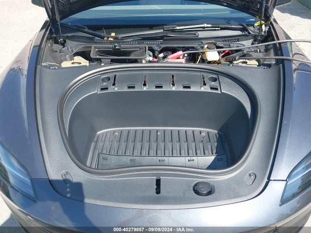 2024 TESLA MODEL 3 5YJ3E1EA9RF772243 Photo 9