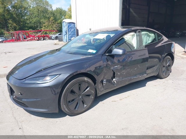 2024 TESLA MODEL 3 5YJ3E1EA9RF772243 Photo 1