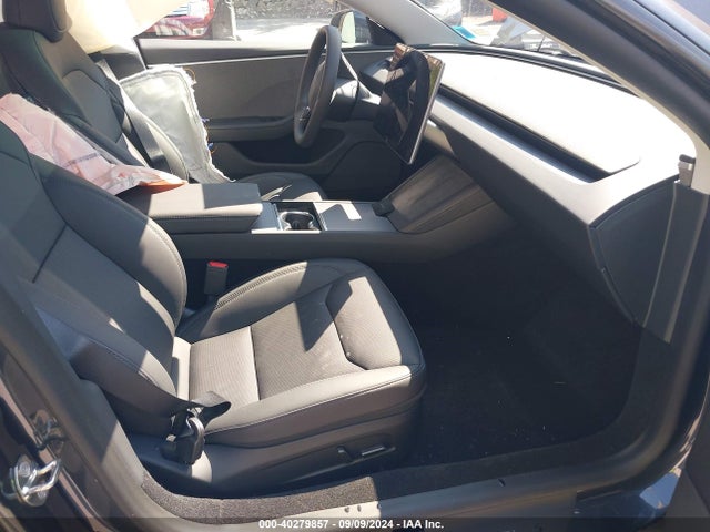 2024 TESLA MODEL 3 5YJ3E1EA9RF772243 Photo 4