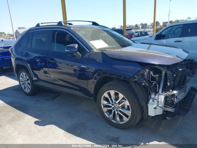 2T3C1RFV1NW231672 Toyota Rav4 Xle Premium