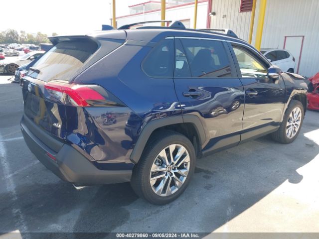 2T3C1RFV1NW231672 Toyota Rav4 Xle Premium
