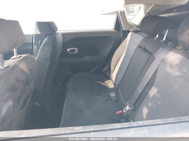 KIA SOUL + 2017 KNDJP3A58H7880556 Image 8