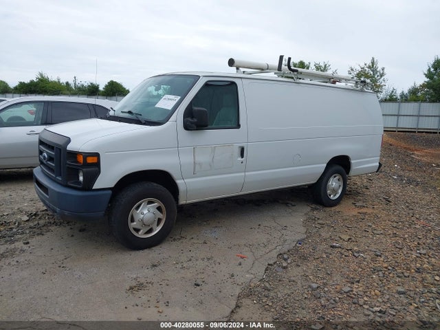 Ford E-250 Commercial 2014 1FTNS2EW5EDA00486 Image 2