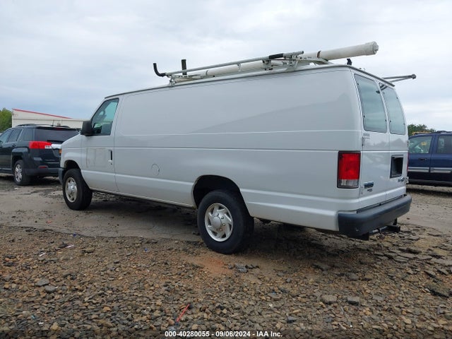 Ford E-250 Commercial 2014 1FTNS2EW5EDA00486 Image 3
