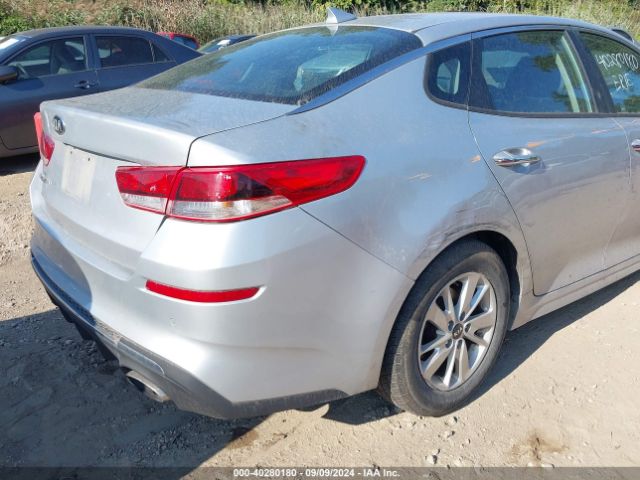 5XXGT4L32KG286325 KIA Optima Lx