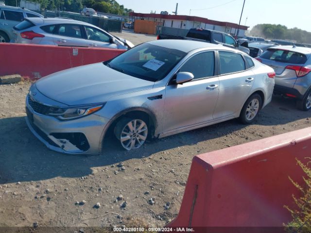 5XXGT4L32KG286325 KIA Optima Lx