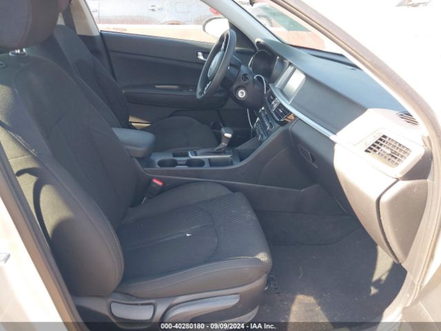 5XXGT4L32KG286325 KIA Optima Lx