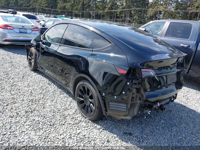 2023 TESLA MODEL Y 7SAYGDEEXPF816495 Photo 2