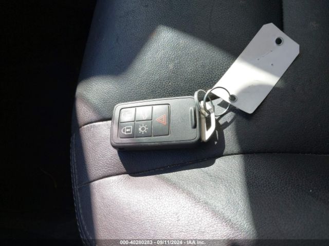 YV140MEK8H1367246 Volvo V60 T5 Premier