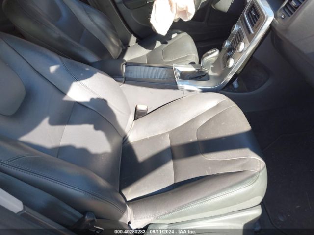YV140MEK8H1367246 Volvo V60 T5 Premier