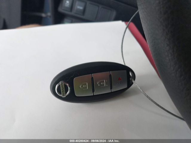 KNMAT2MT7FP531403 Nissan ROGUE SV