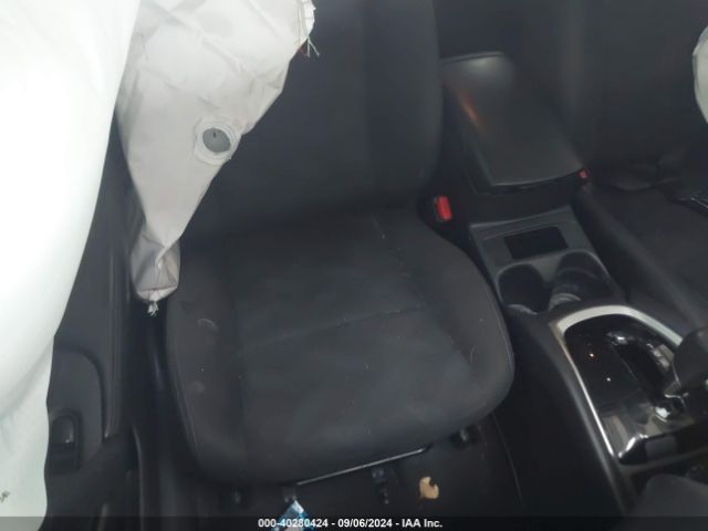 KNMAT2MT7FP531403 Nissan ROGUE SV