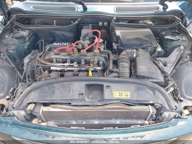 2005 MINI COOPER WMWRF33465TF61220 Photo 9