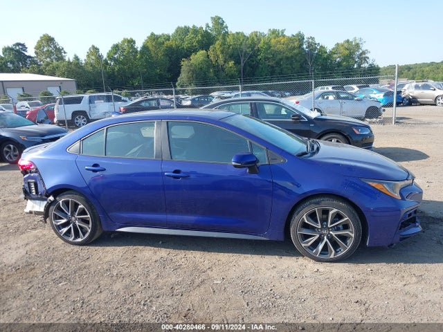 Toyota COROLLA SE 2022 5YFP4MCE7NP115063 Image 14