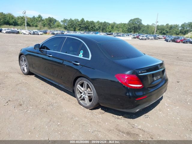 WDDZF4KB1HA241685 Mercedes-Benz E 300 4matic