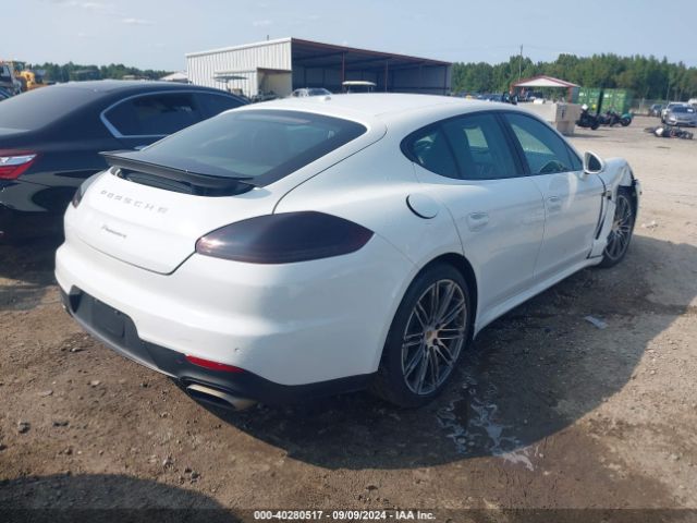 WP0AA2A72FL000789 Porsche PANAMERA 4