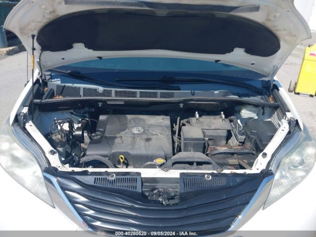 5TDKK3DCXES488578 Toyota Sienna Le V6 8 Passenger