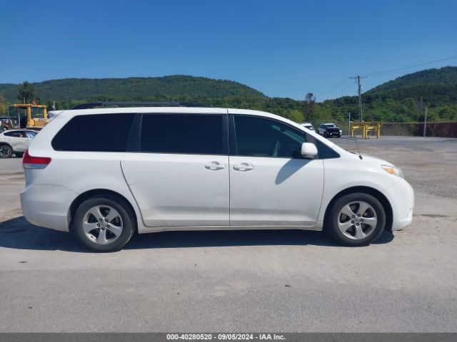 5TDKK3DCXES488578 Toyota Sienna Le V6 8 Passenger