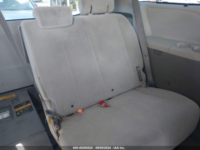 5TDKK3DCXES488578 Toyota Sienna Le V6 8 Passenger
