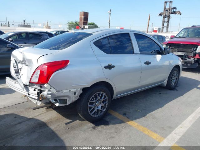 3N1CN7AP9FL955171 Nissan Versa 1.6 S