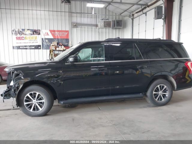 1FMJK1JTXJEA19555 Ford Expedition Max Xlt