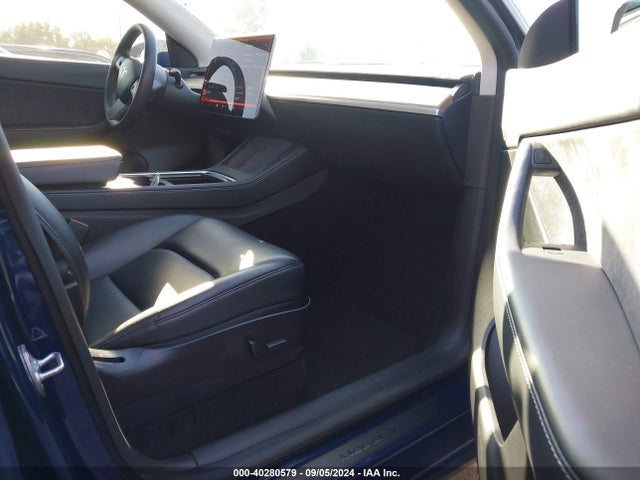 2021 TESLA MODEL Y 5YJYGDEE8MF207169 Photo 4