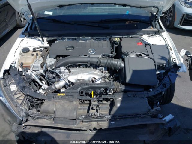 WDD3G4EB5KW032779 Mercedes-Benz A 220