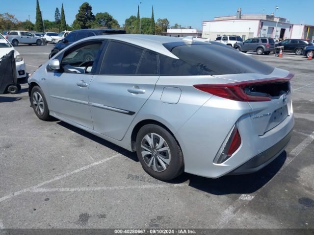 JTDKARFP1H3001277 Toyota Prius Prime Premium