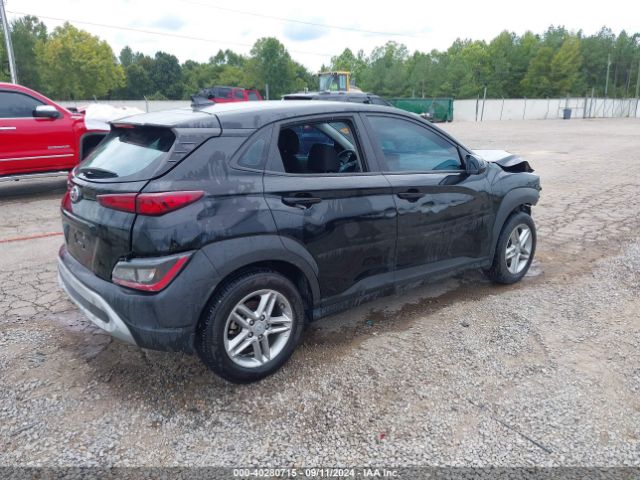 KM8K22ABXNU833444 Hyundai Kona Se