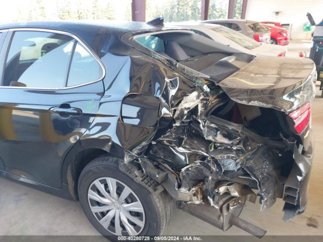 4T1C31AKXLU535856 Toyota Camry Le Hybrid