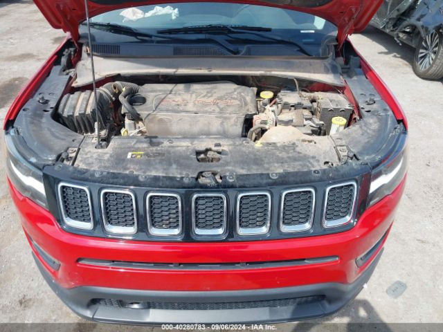 3C4NJDBB7JT331588 Jeep Compass Latitude 4x4