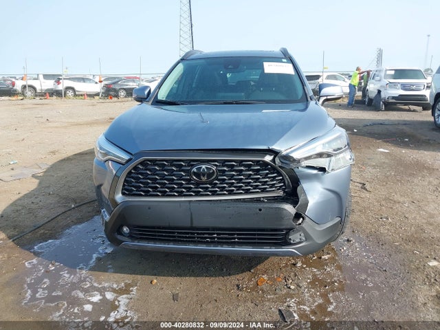 Toyota Corolla Cross Xle 2022 7MUDAAAG9NV008107 Image 12