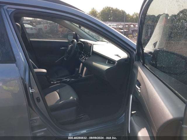 Toyota Corolla Cross Xle 2022 7MUDAAAG9NV008107 Image 5
