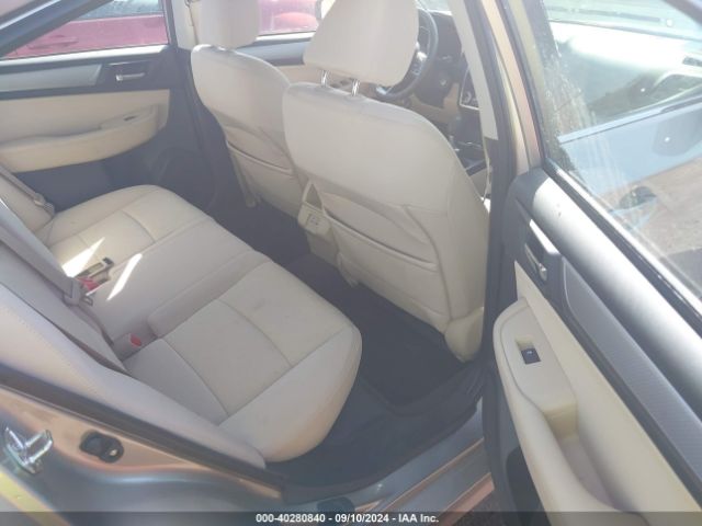 4S3BNAF65J3046886 Subaru Legacy Premium