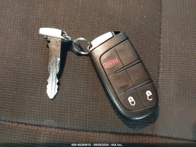 Jeep Grand Cherokee Laredo 2015 1C4RJFAG7FC720566 Image 11