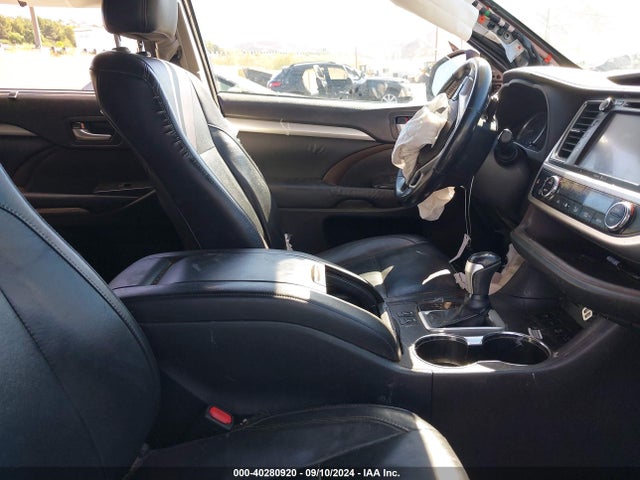 Toyota Highlander Xle V6 2015 5TDJKRFH7FS151794 Image 5
